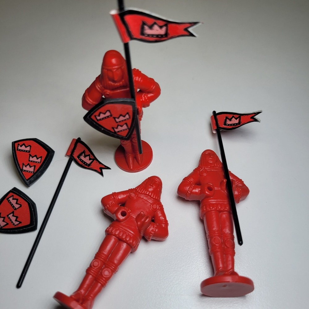 Aristoplay Knights Castle Replacement Parts Red Figures Shields Flags